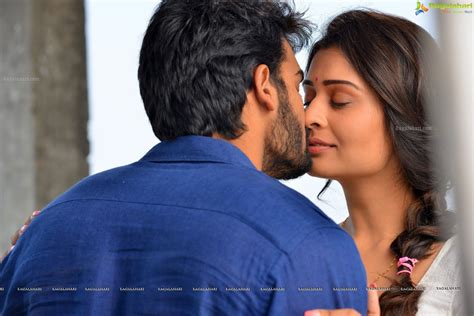 Love and Romantic Scenes from Telugu Movies